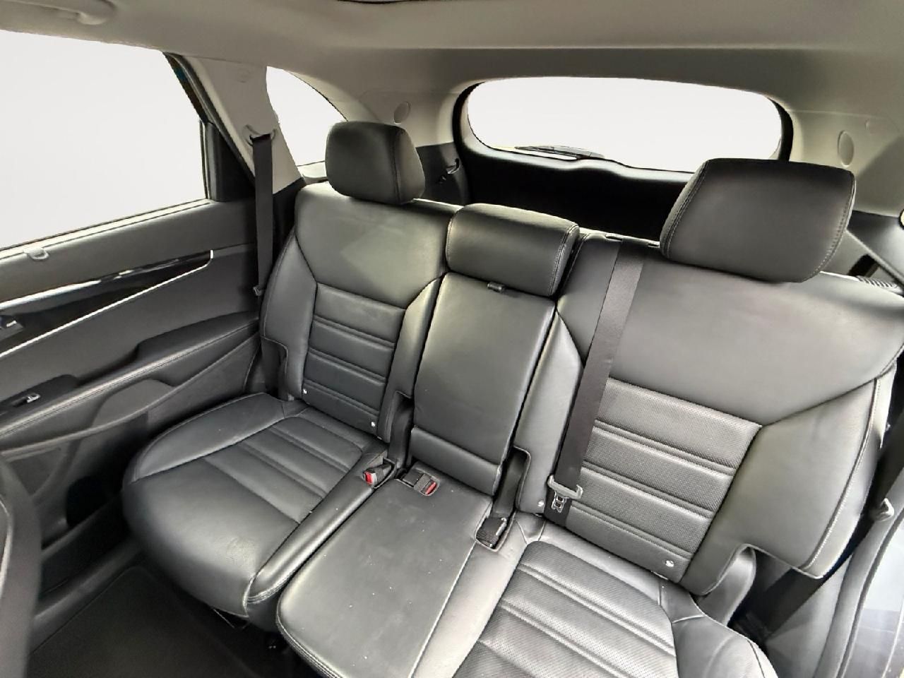 Fahrzeugabbildung Kia Sorento Platinum Edition 4WD