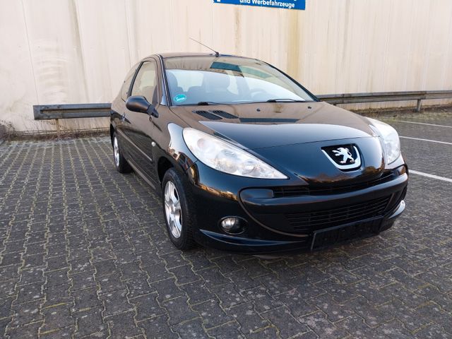 Peugeot 206 + Basis Neu TÜV