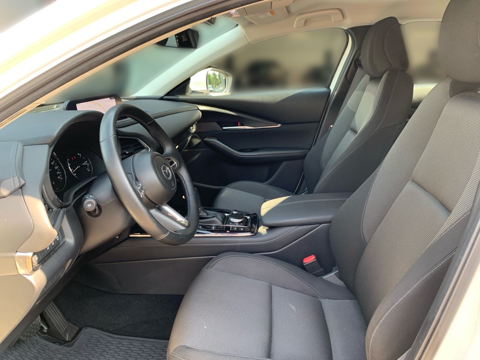 Fahrzeugabbildung Mazda CX-30 2.0 SKYACTIV-G M Hybrid Selection Navi