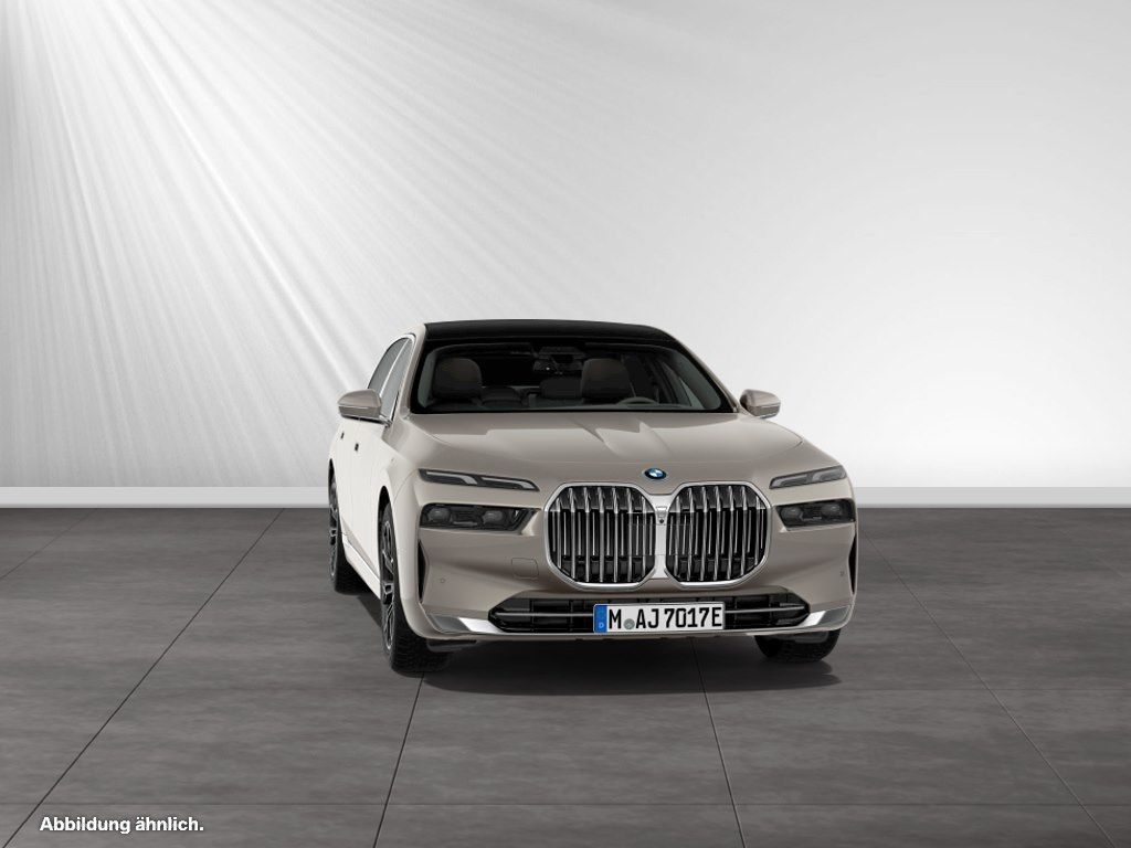 BMW 750 - Bild 13