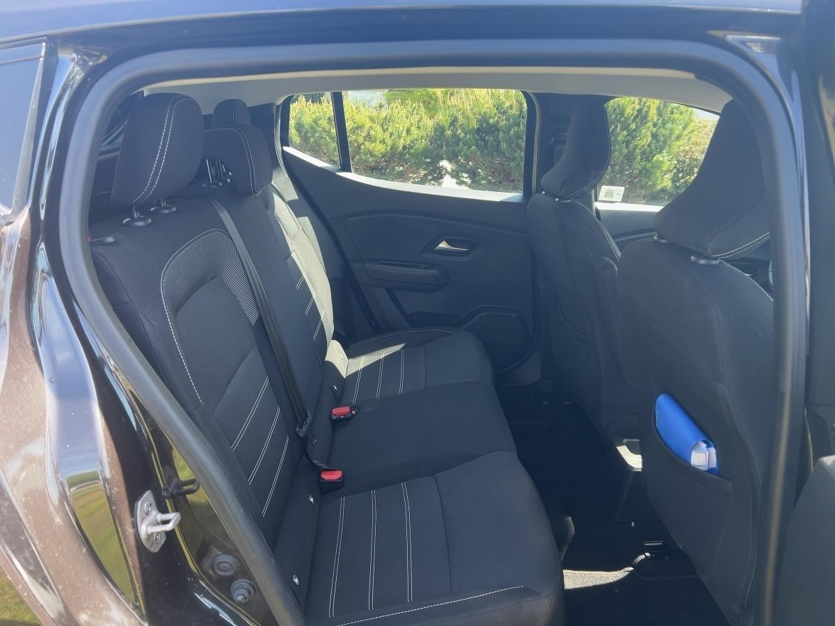 Fahrzeugabbildung Dacia Sandero Comfort TCe 90 AHK