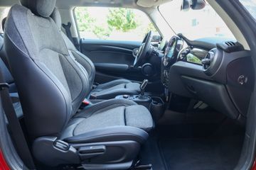 MINI Cooper SE - 10