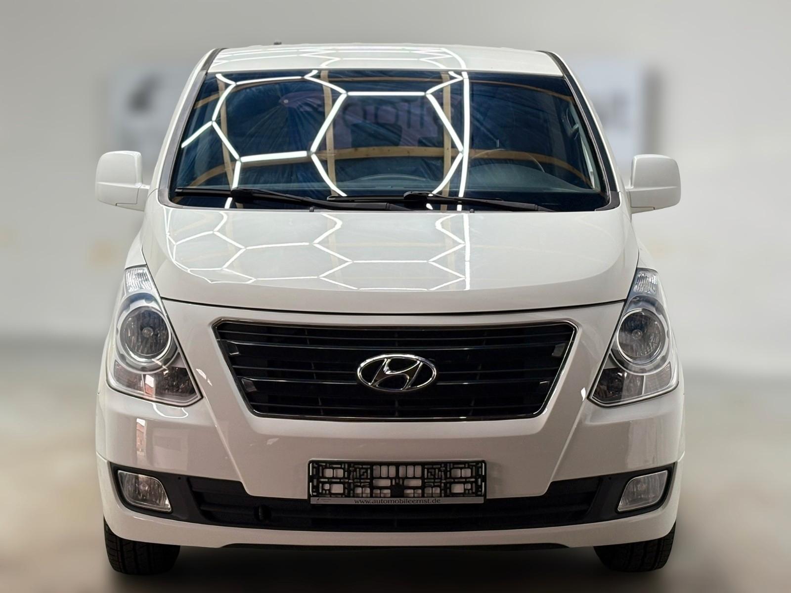 Hyundai H-1 Premium Grand