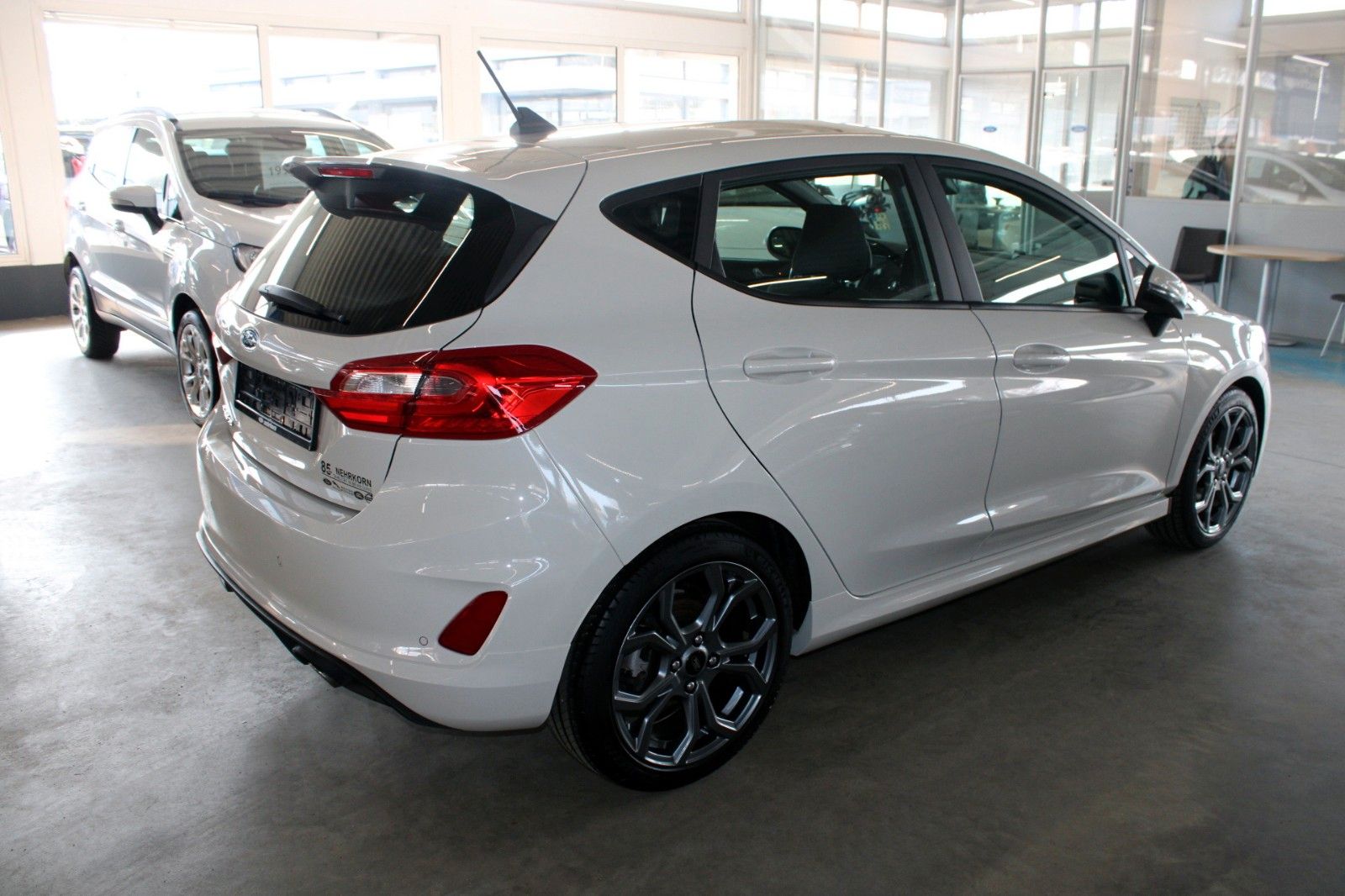 Fahrzeugabbildung Ford Fiesta ST-Line X LED NAVI B&O DAB WinterPaket