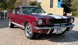 Ford Mustang Fastback V8 Schalter H-Zulassung - Ford Mustang aus 1965: Fastback