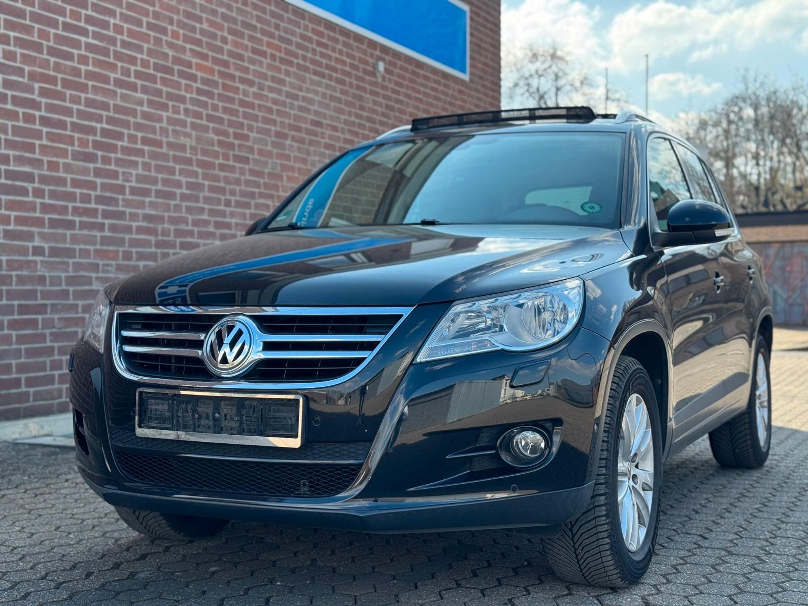 Volkswagen Tiguan Team 4Motion ALLRAD 1 Hand