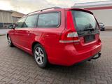 Volvo V70 D2 Kombi Linje Svart - gebrauchte Volvo V70 aus dem Jahr 2015