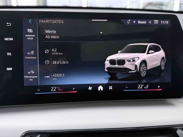 BMW X1 xDrive Panorama Sportsitz AHK adap.LED Drivin foto 19