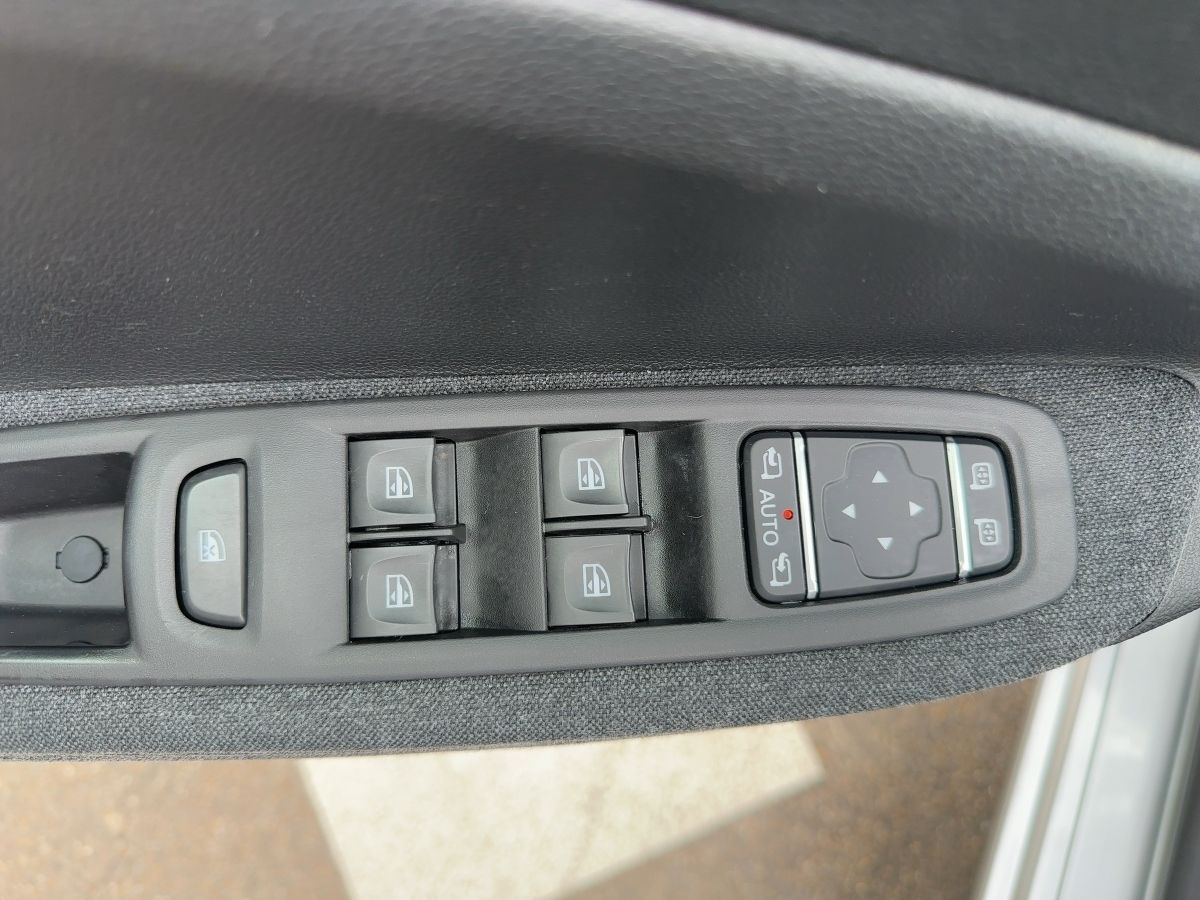 Fahrzeugabbildung Renault ZOE Intens R135 Z.E 50 GJR Navi SHZ Kamera
