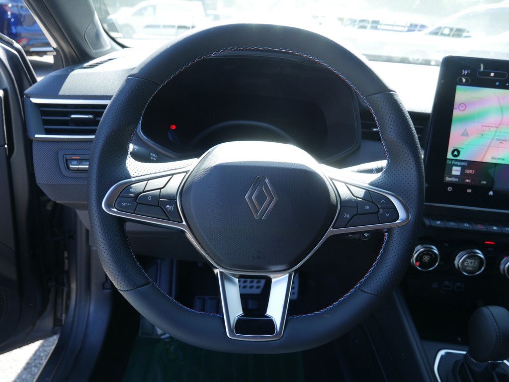 Fahrzeugabbildung Renault Clio Esprit Alpine E-Tech Full Hybrid 145