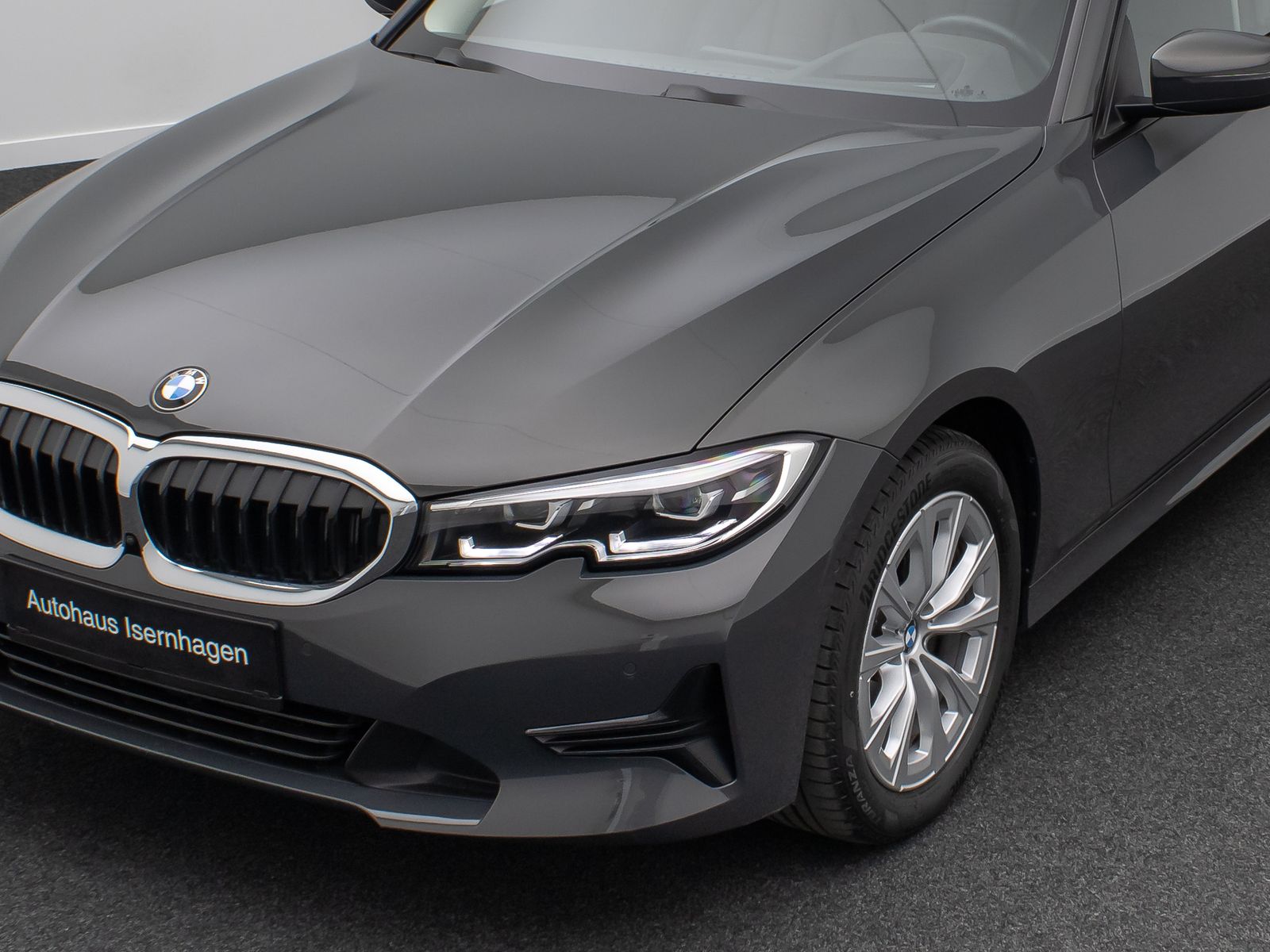 Fahrzeugabbildung BMW 320d Memory HUD DAB 360°LED CockpitP Sport Leder