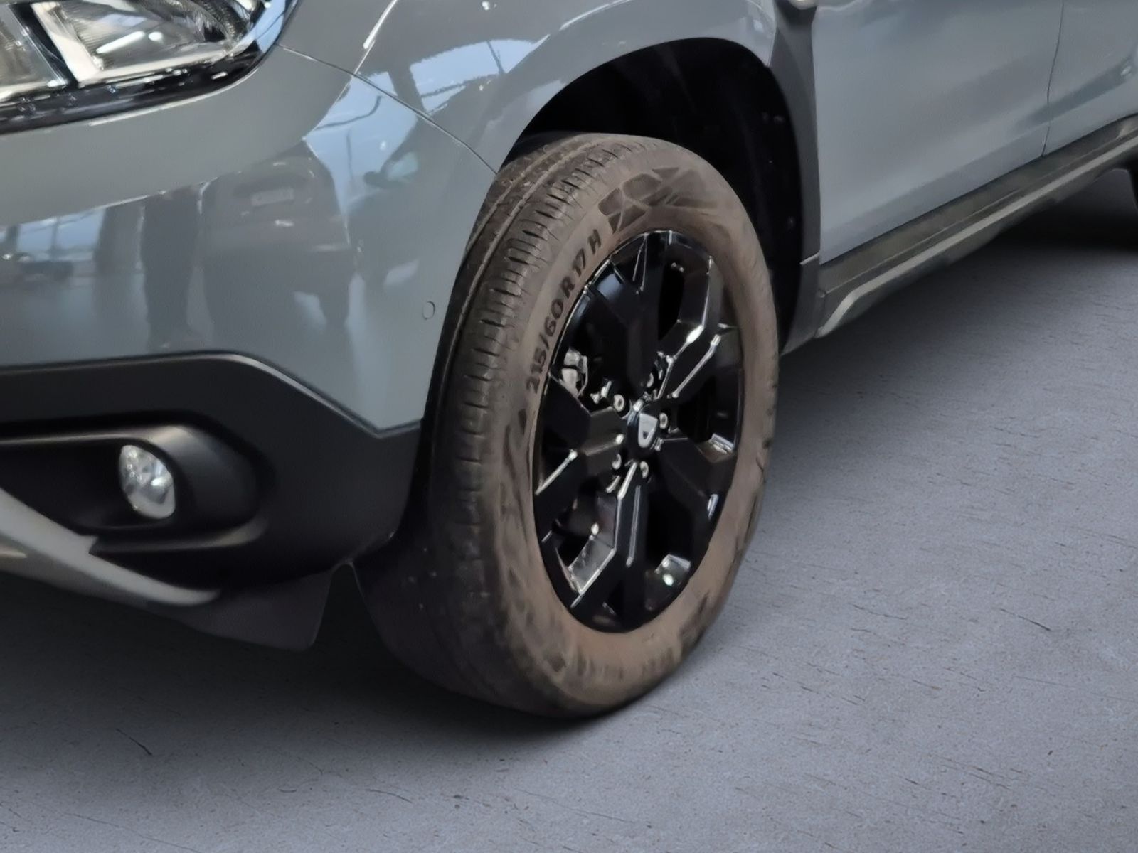 Fahrzeugabbildung Dacia Duster II 1.0 TCe 100 ECO-G Extreme 2WD