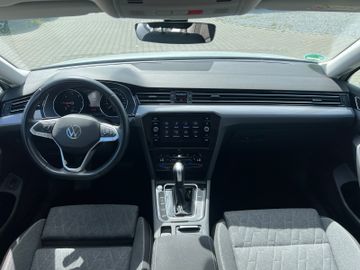 Volkswagen Passat Variant - 10