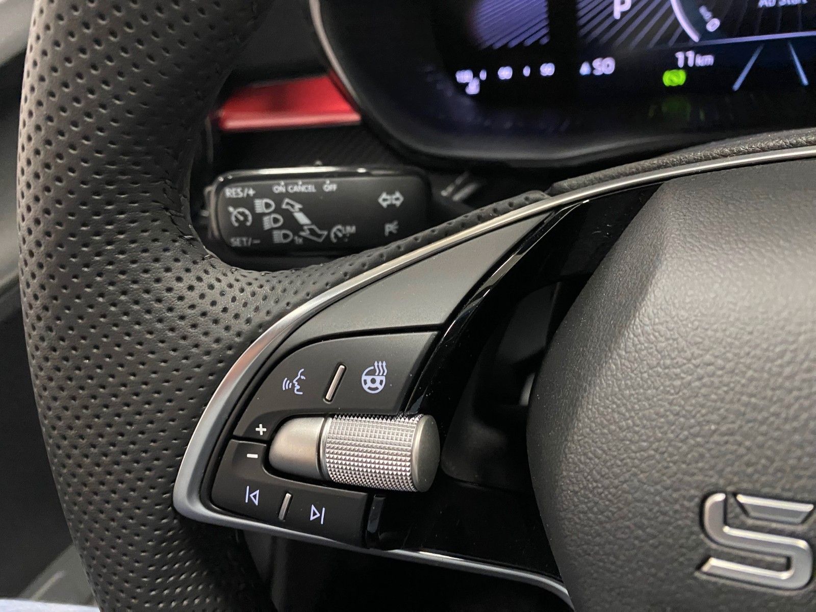 Fahrzeugabbildung SKODA Fabia 1.0l TSI DSG Monte Carlo+bis 2030 GARANTIE