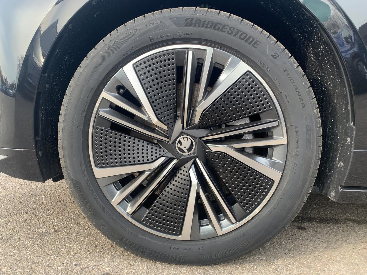 Skoda Enyaq - Bild 13