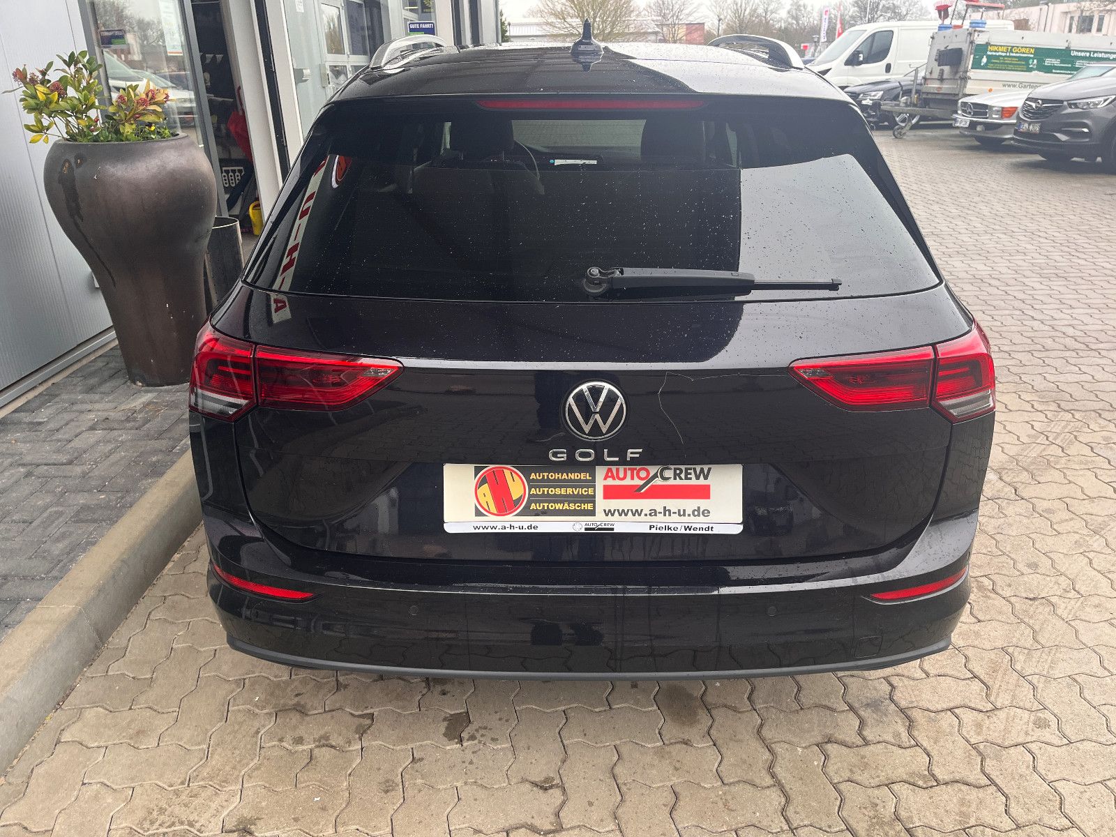 Fahrzeugabbildung Volkswagen Golf VIII Variant Life