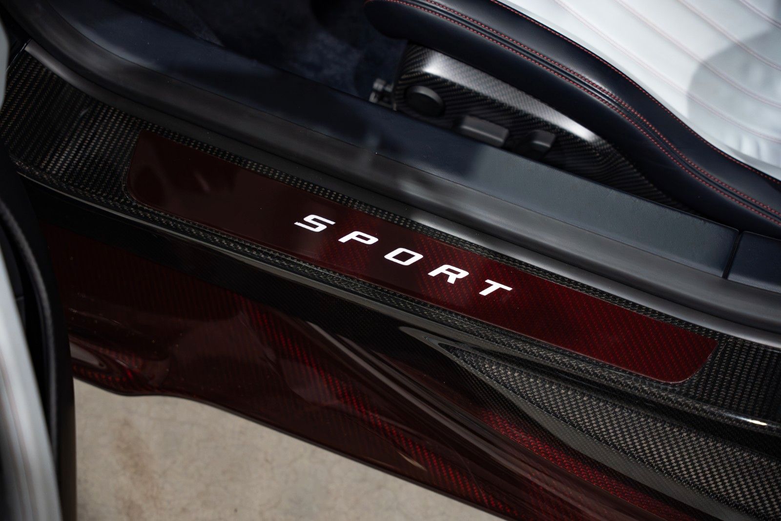 Bugatti Chiron - Bild 17