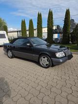 Mercedes-Benz E320/Cabrio/H Zulassung - Autos aus dem Jahr 1994