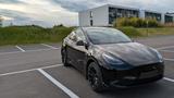 Tesla Model Y SR RWD AHK schwarz TÜV neu CATL-LFP  - Tesla MODEL Y SR Gebrauchtwagen