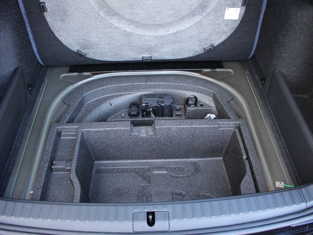 Octavia 1,5 TSI Selection AHK*Preisknaller!UPE 4