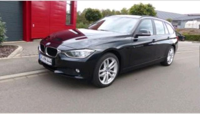 BMW Touring 320d xDrive,HUD,AHK