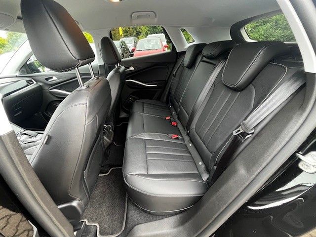 Opel GRANDLAND HYBRID 1.6 PHEV