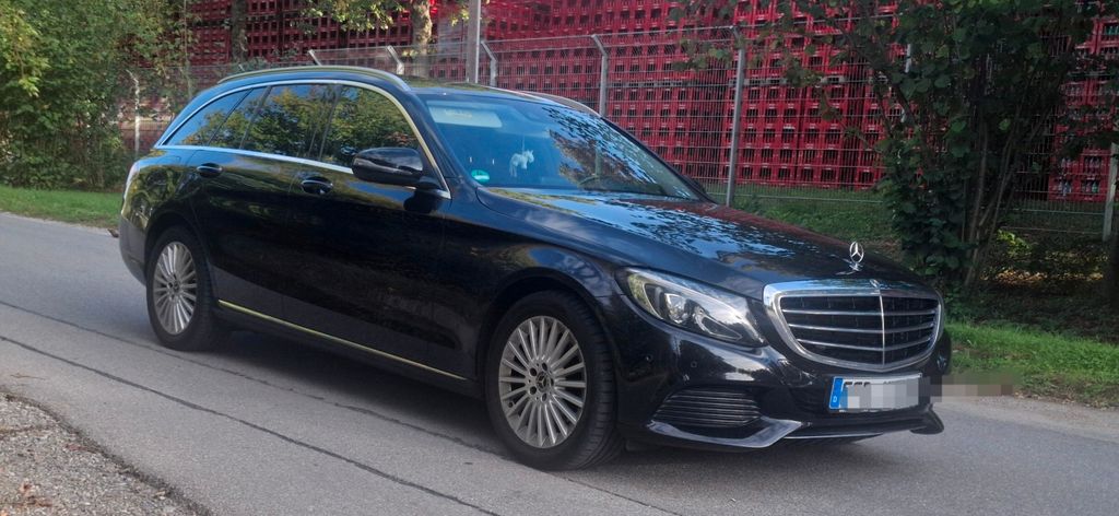 Image of Mercedes-Benz C 200