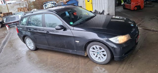 BMW 318i Touring ,Klima,Euro4,usw.