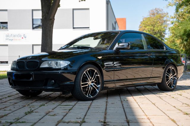 BMW 318 CI Schwarz e46