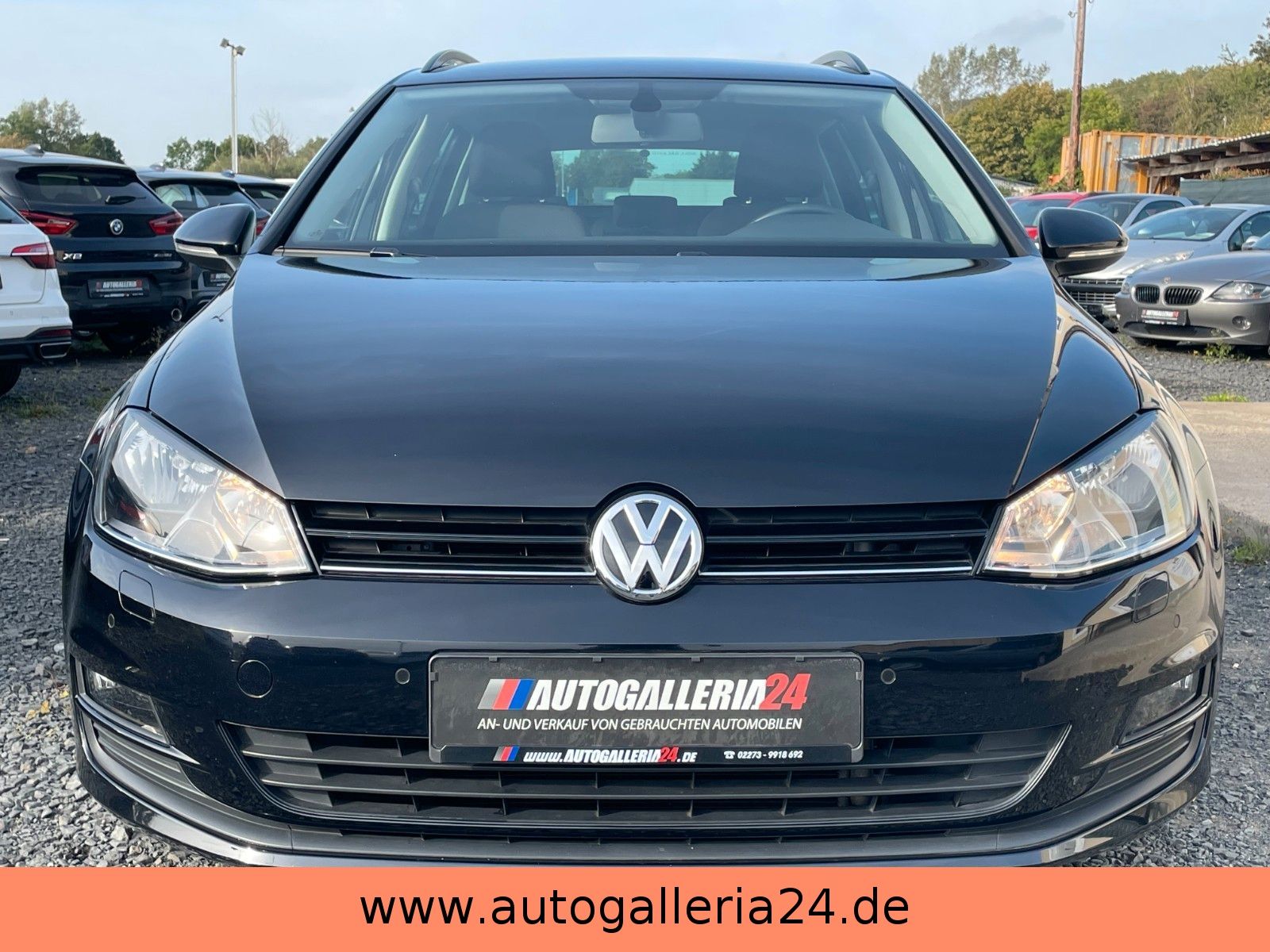 Fahrzeugabbildung Volkswagen Golf VII 1.6 TDI Comfortline BMT Navi Klima 2.HD