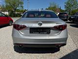Alfa Romeo Giulia 2.0 Turbo Super Aut.*Bi-Xenon*2.Hand*USB - Alfa Romeo Giulia aus 2019