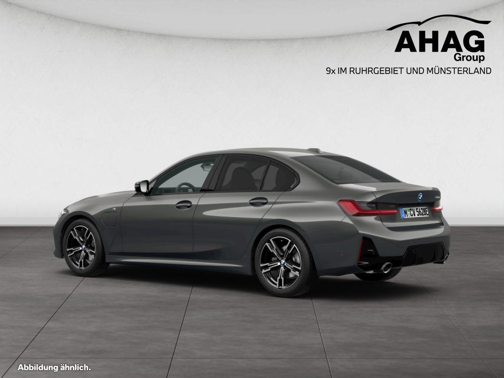 BMW 330 - Bild 6