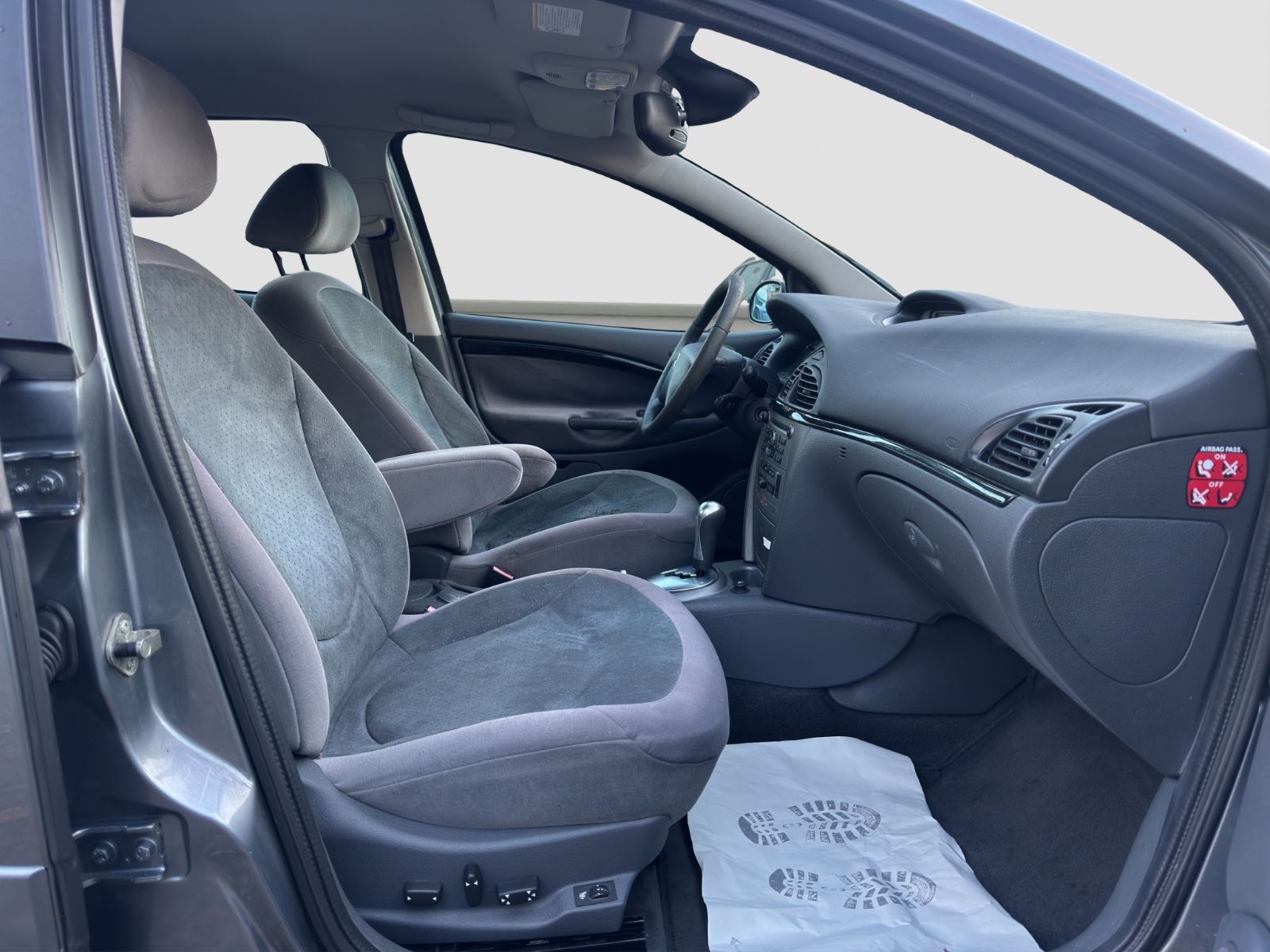 Fahrzeugabbildung Citroën C5 Lim. Exclusive/Klima./Sitzhz./PDC/Xenon/TÜV