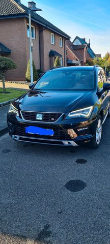 Seat Ateca FR 2,0 TDI schwarz metallic mit...