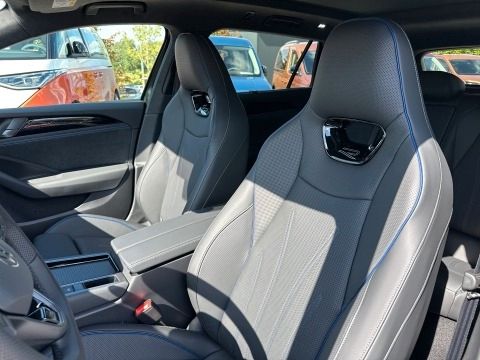 Volkswagen Passat - Bild 13