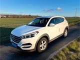 Hyundai TUCSON 1.7 CRDi 2WD 6MT Advantage Advantage