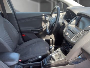 Ford Focus - 12