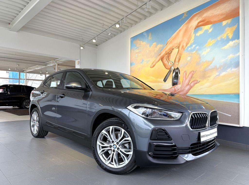 BMW X2 sDr.18i Advantage Plus KAM+AHK+PANO+SPUR+HIFI