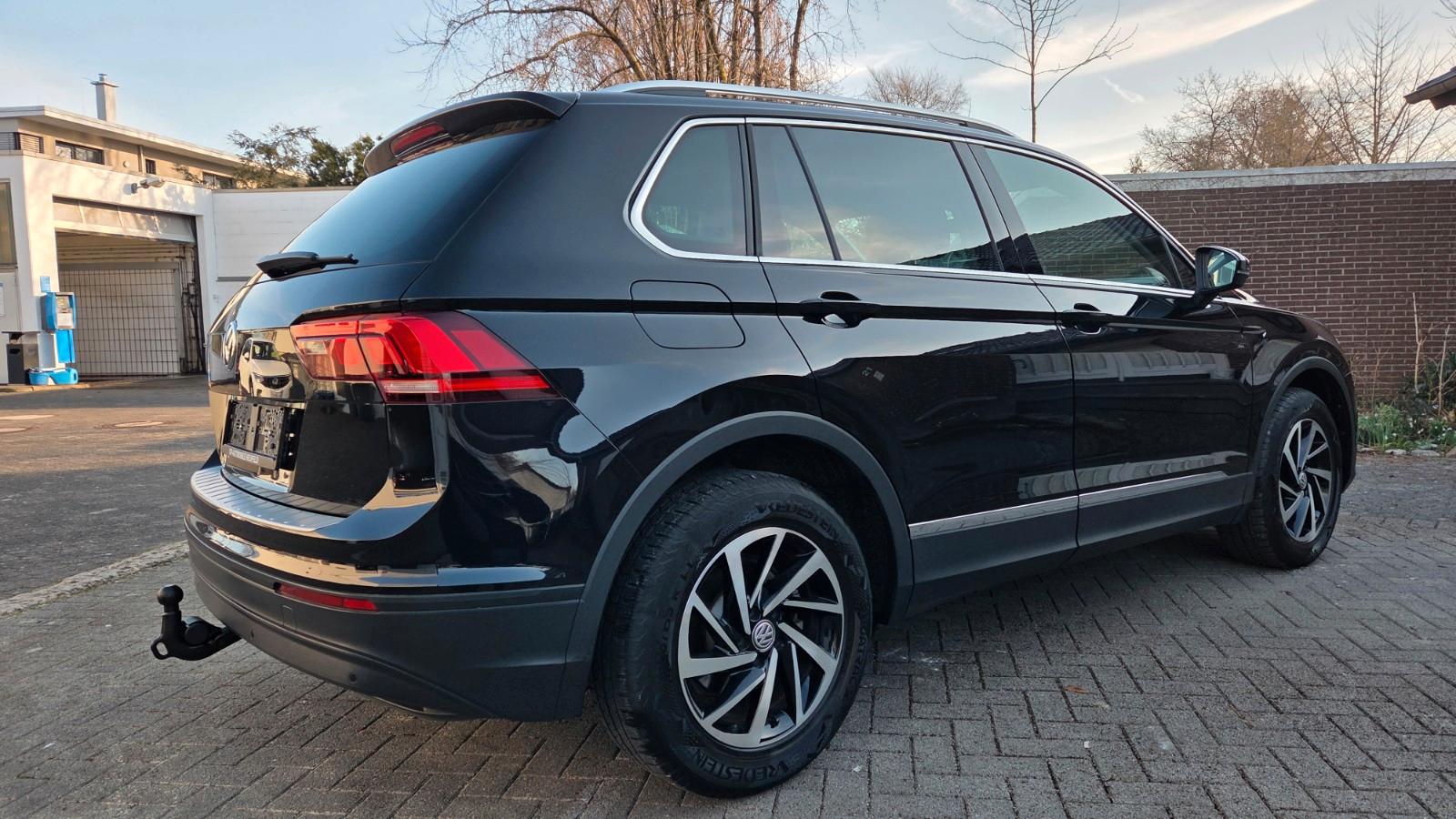 Volkswagen Tiguan Join2.0TDI-6G*1-HAND!AHK+NAV+ACC+WIE-NEU!