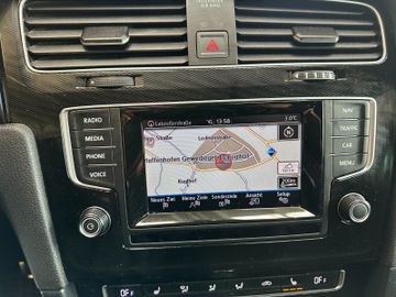 Volkswagen Golf VII Lim. GTI BMT *BiXenon*Navi*ACC*Kamera*