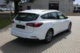 Ford Focus Turnier 1.0 'Titanium Design #LED #NAVI #A - Ford Focus: Titanium Design
