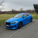 BMW 1er F40 118d M Paket Pro HuD H/K Voll - BMW: 1er M Paket
