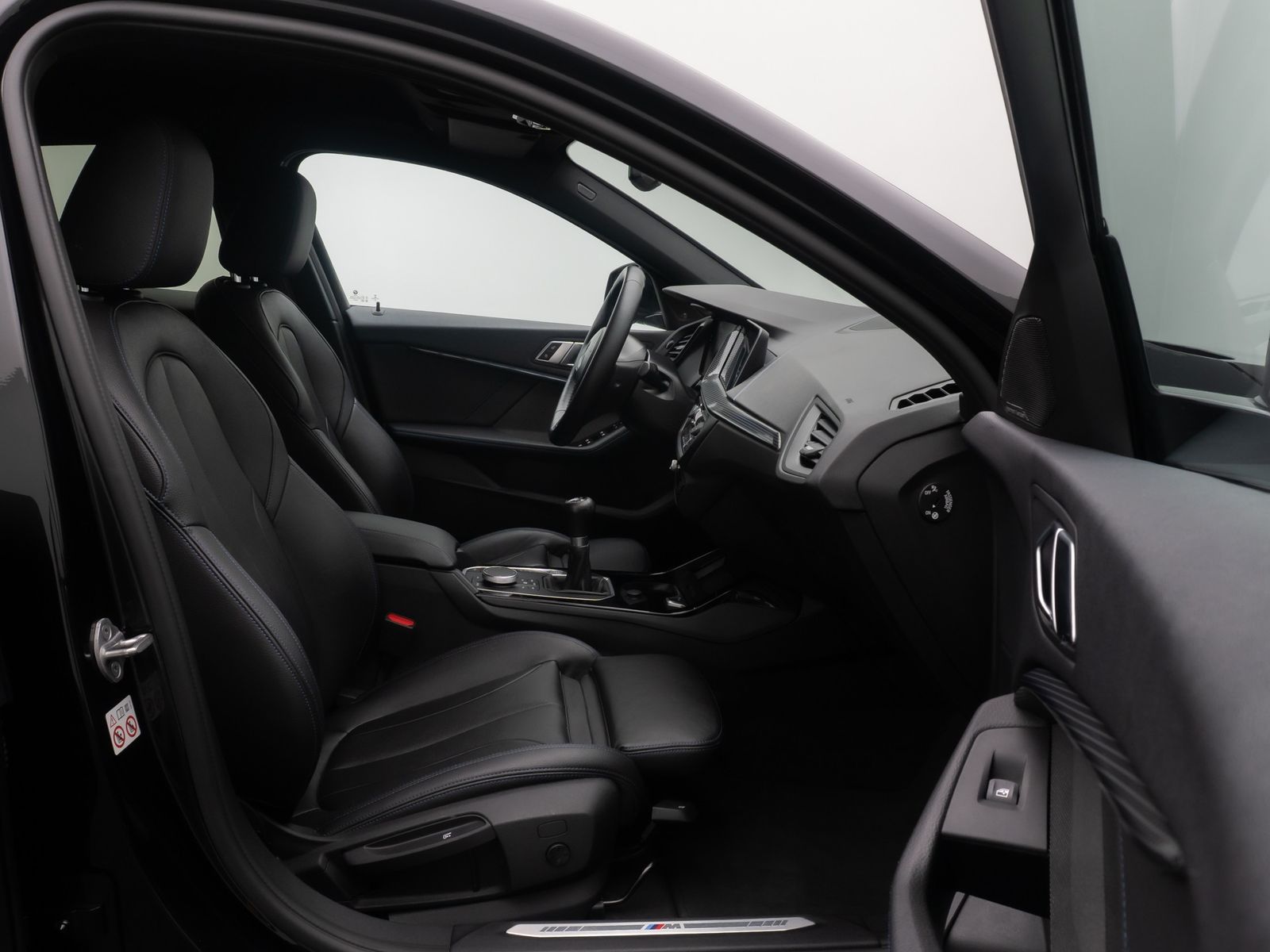 Fahrzeugabbildung BMW 118i M Sport DAB Komfort H/K LED Leder 18Zoll