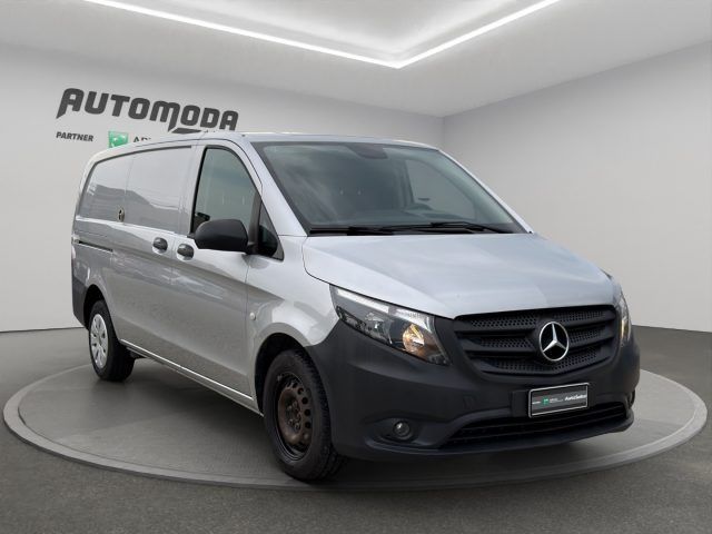 Mercedes-Benz MERCEDES-BENZ Vito 144CDI LONG 3 POSTI imagem 3