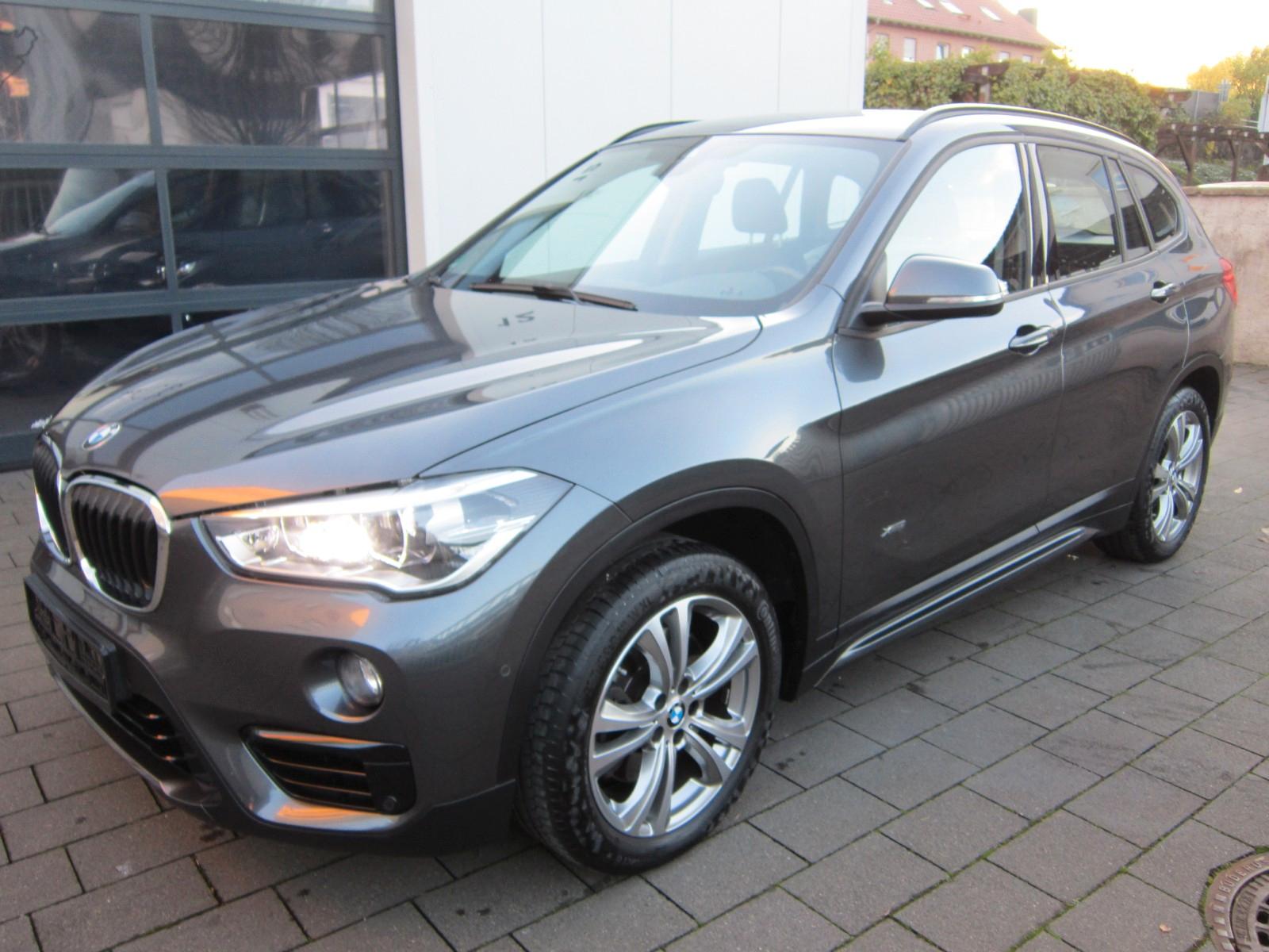 BMW X1 xDrive 20 i"Sport Line"Automatik*Navi*1.Hand*
