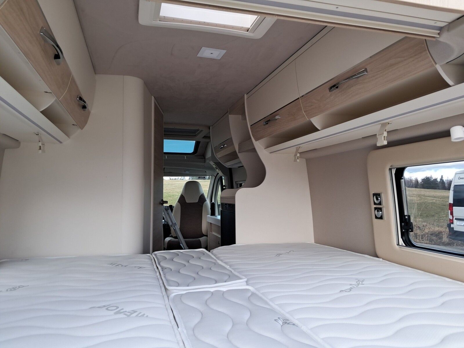 Fahrzeugabbildung Eura Mobil Van V 635 EB