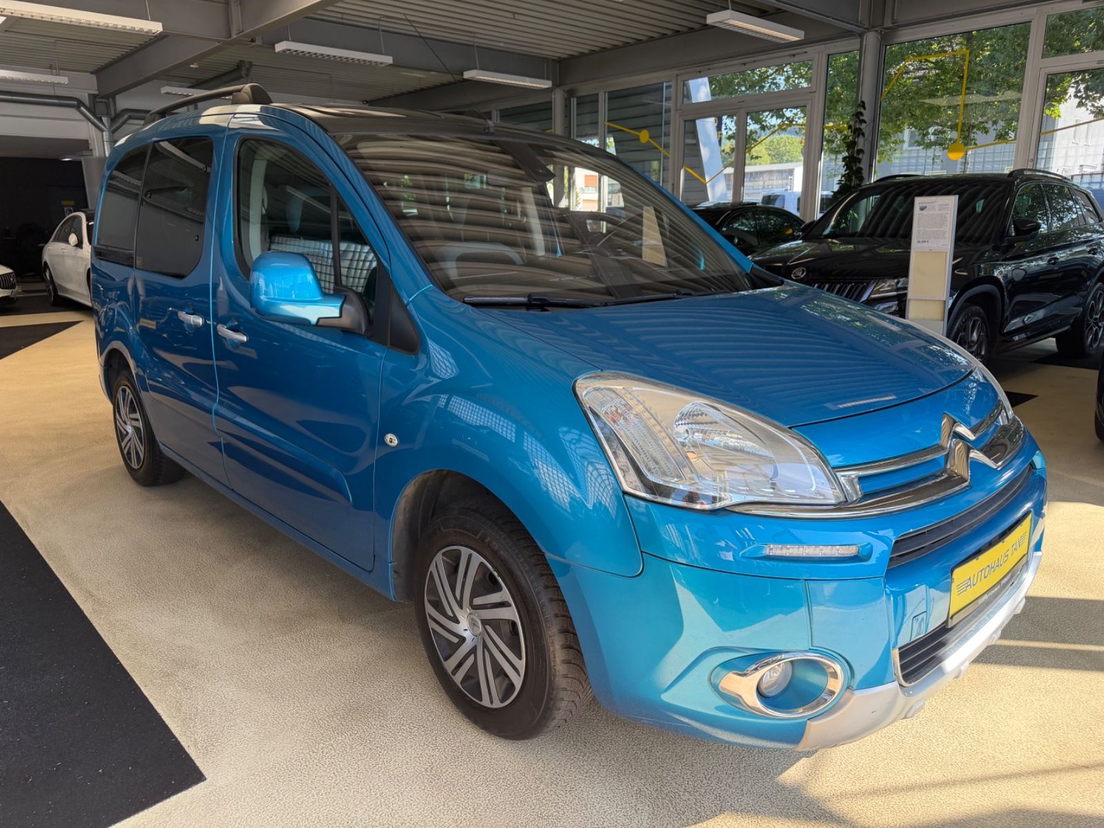 Fahrzeugabbildung Citroën Berlingo Kombi Selection*1. Hand