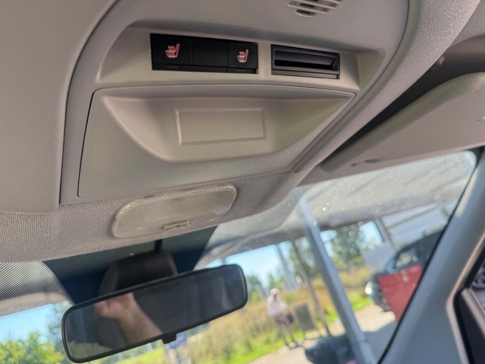 Peugeot Expert, mit 6 sitze