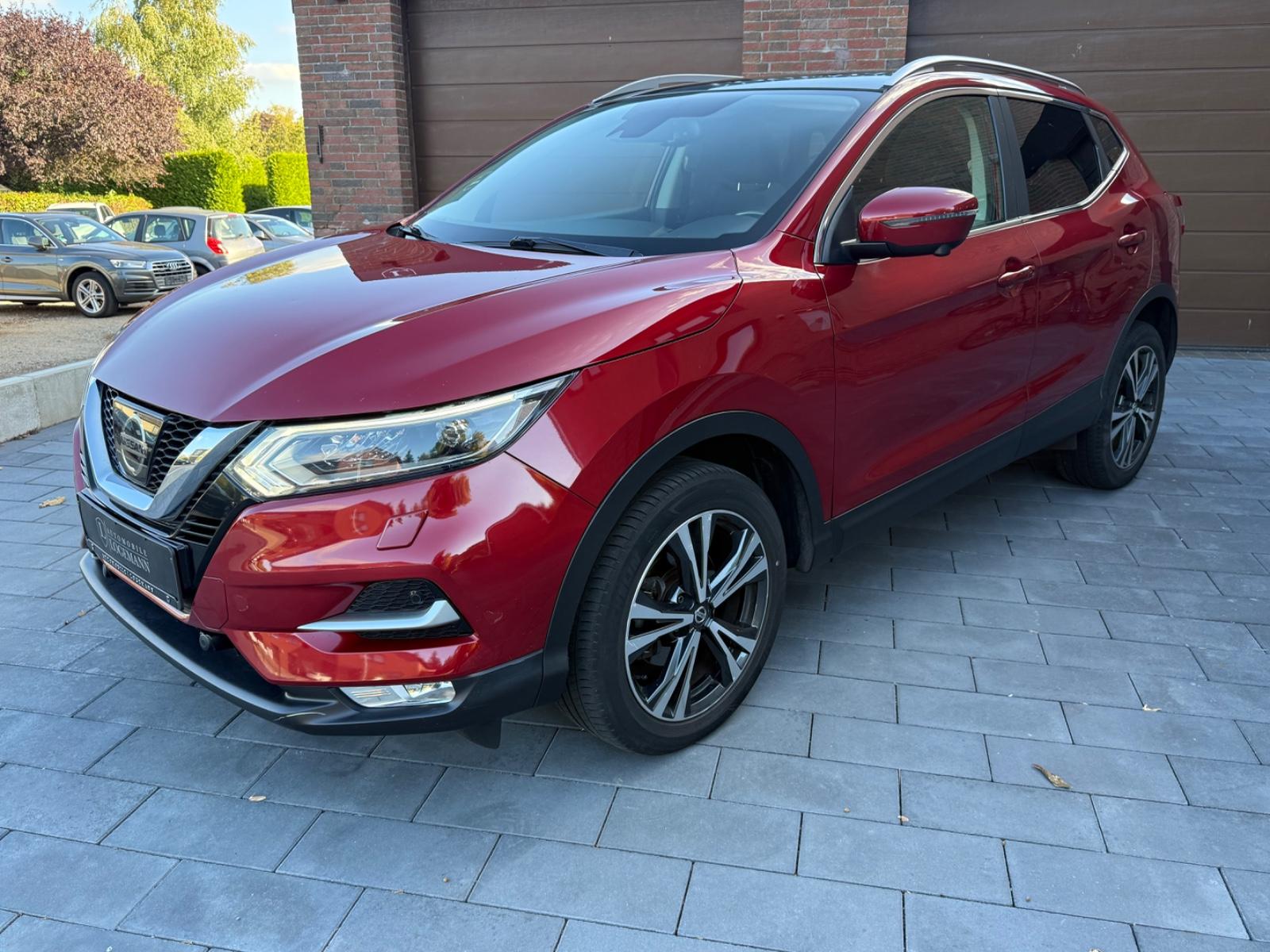 Nissan Qashqai N-Connecta I PANO I 360 KAM I LED