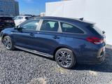 Hyundai i30 Kombi PREMIUM N-LINE SHZ NAVI PDC RFK 1.5... - Hyundai: 30i
